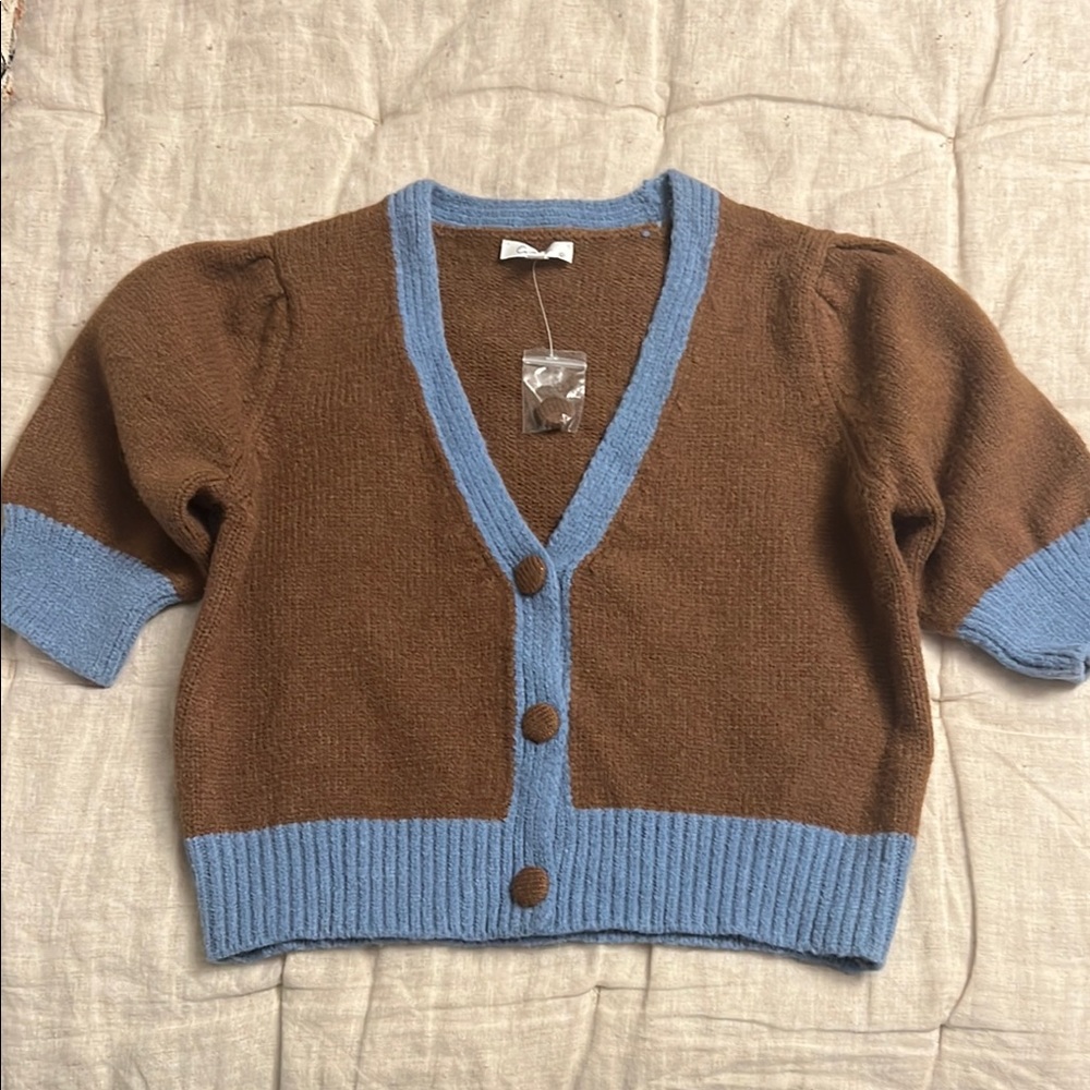 Cropped two tone Cardigan